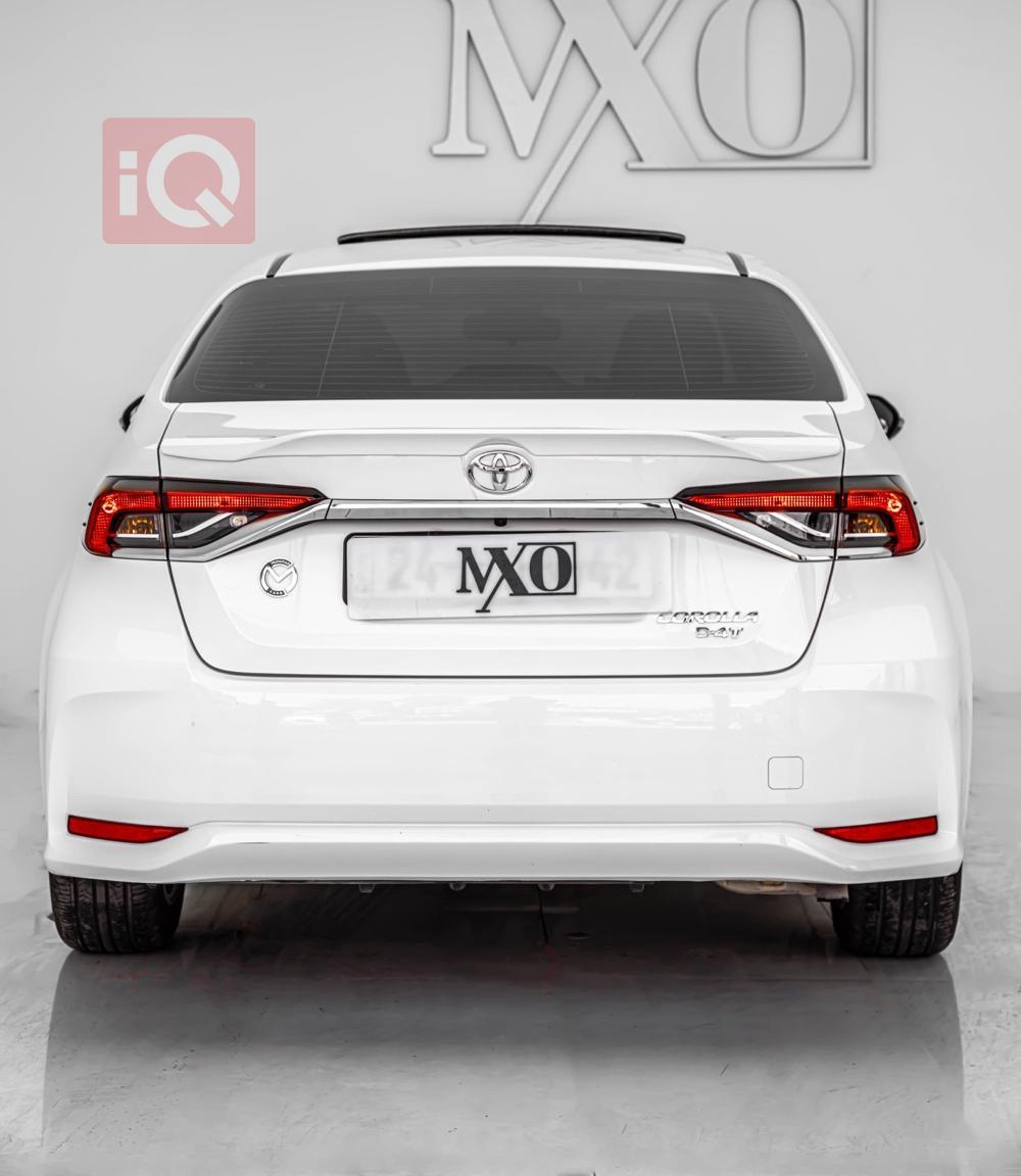 تۆیۆتا کۆرۆلا